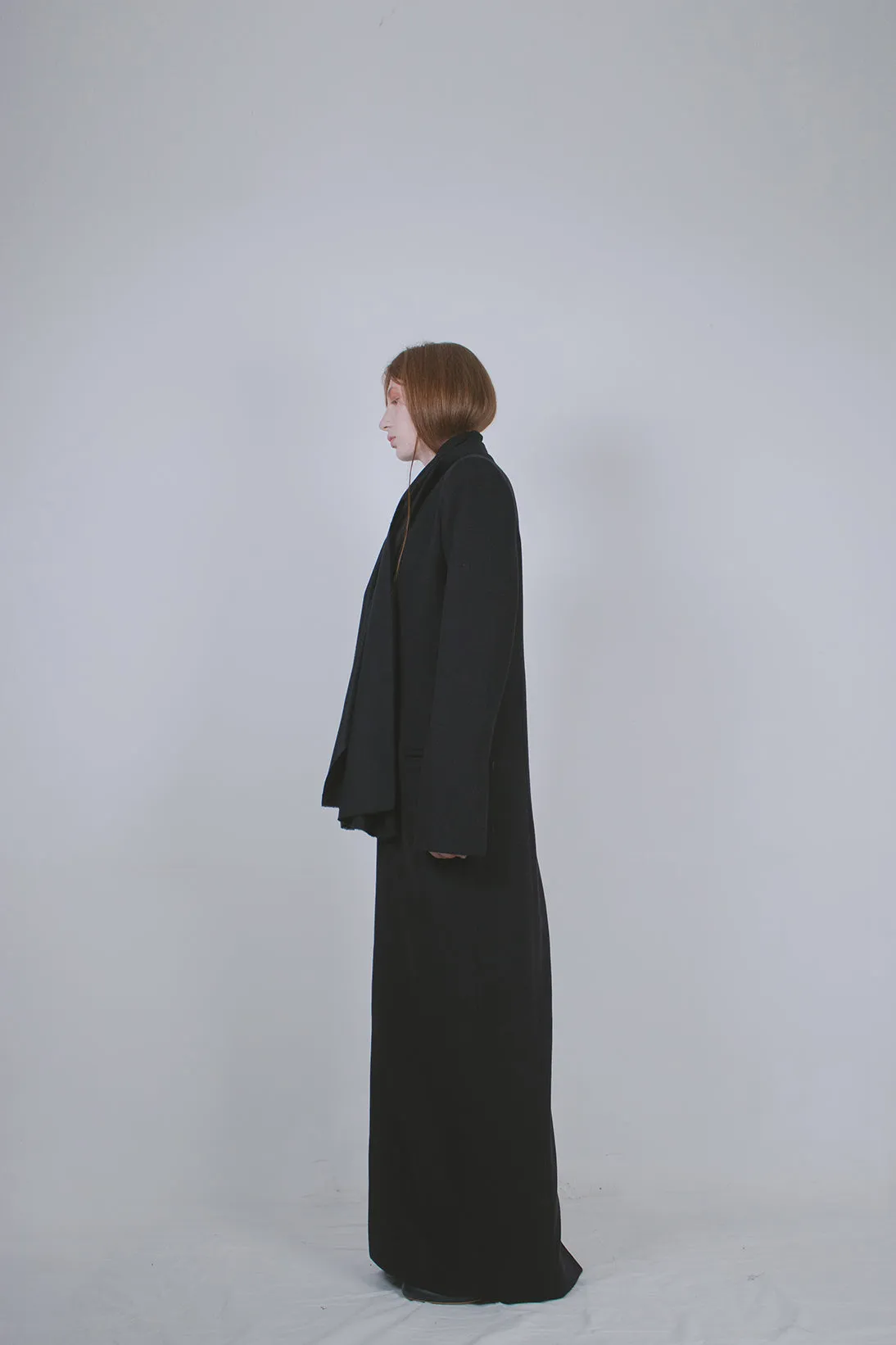 Black Wool Tailored Coat with Scarf