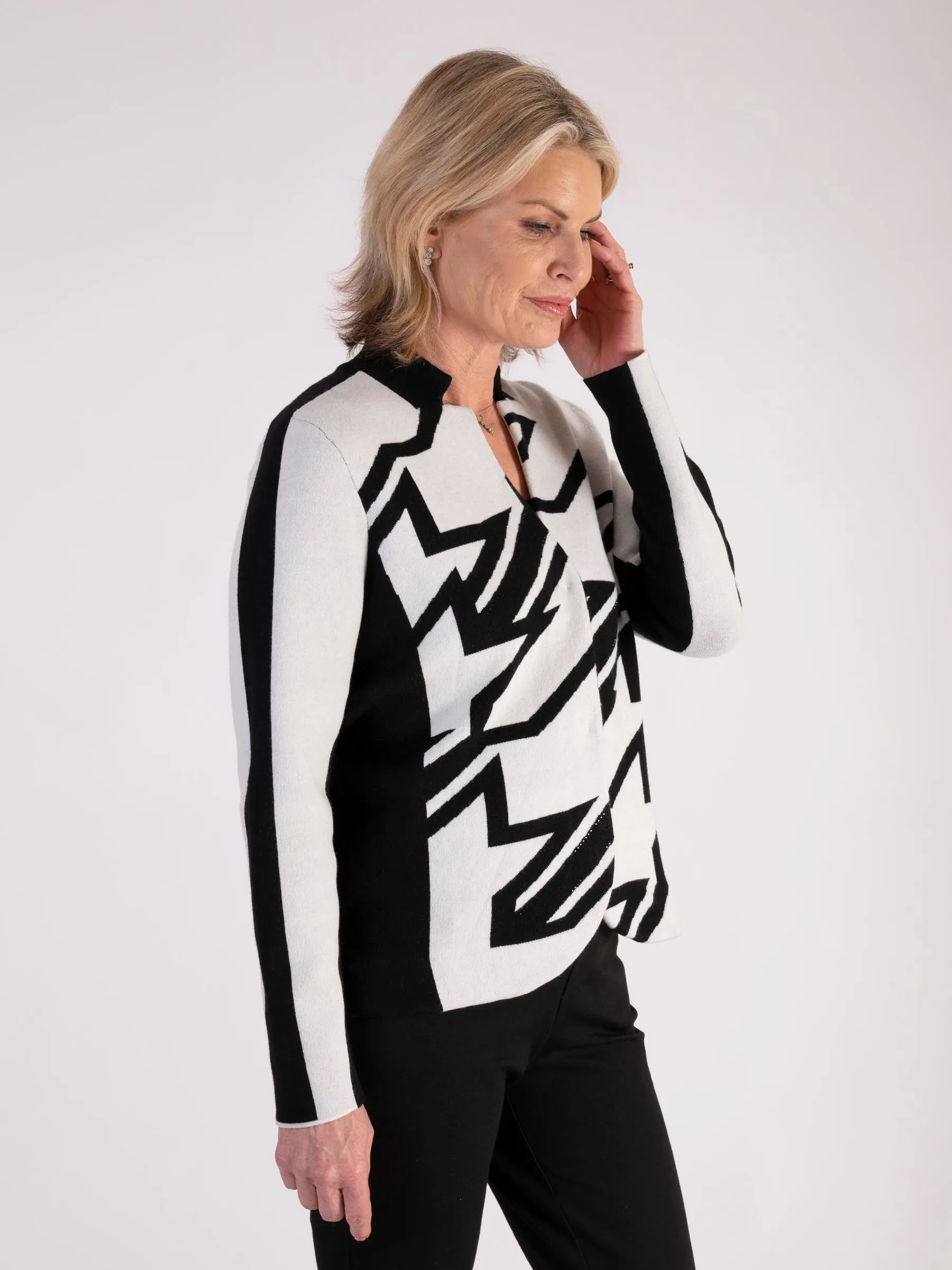 Black/White Abstract Pattern Jacket