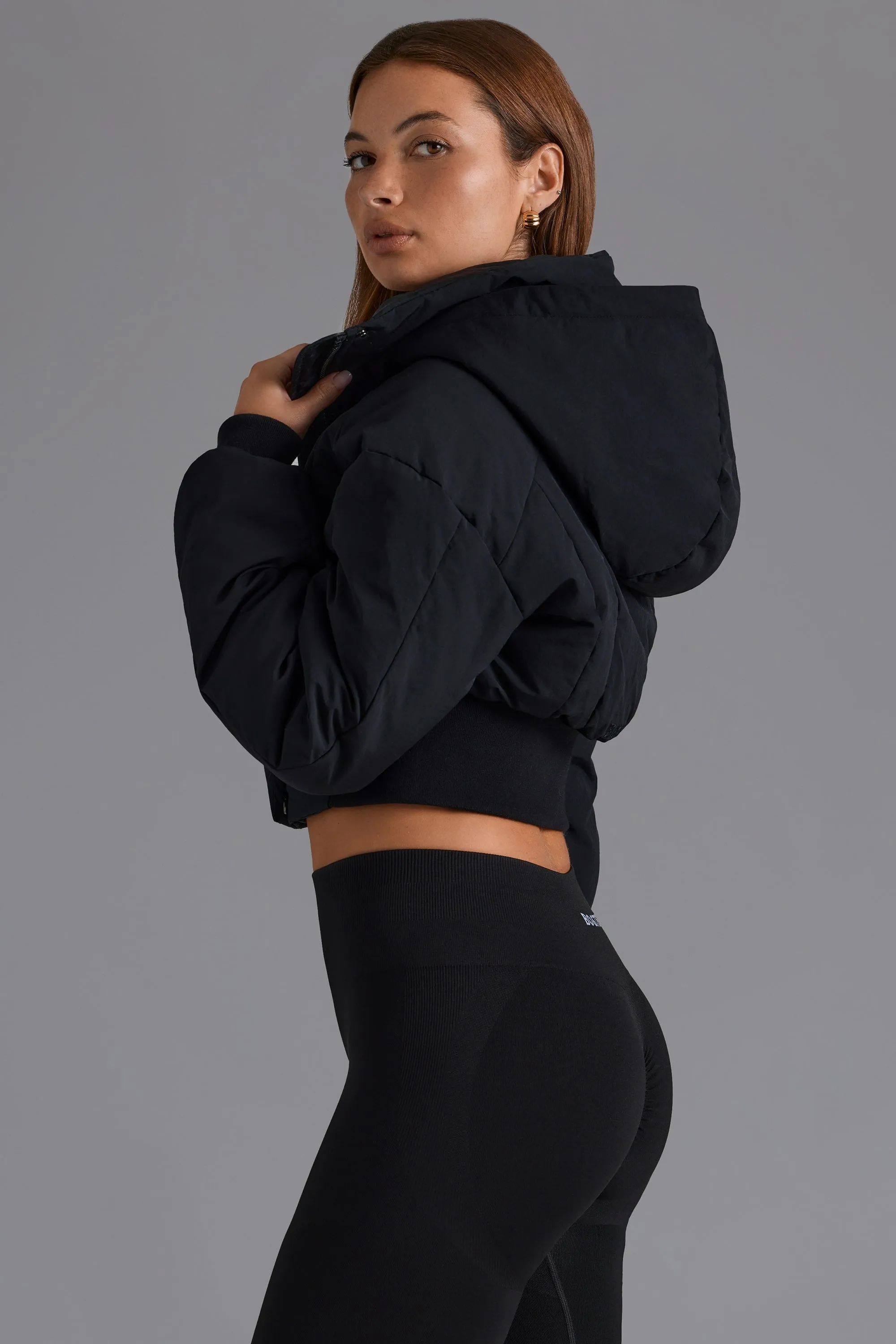 Contour Hooded Cropped Puffer Jacket in Black