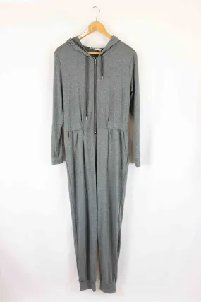 Cupshe Grey Jumpsuit M