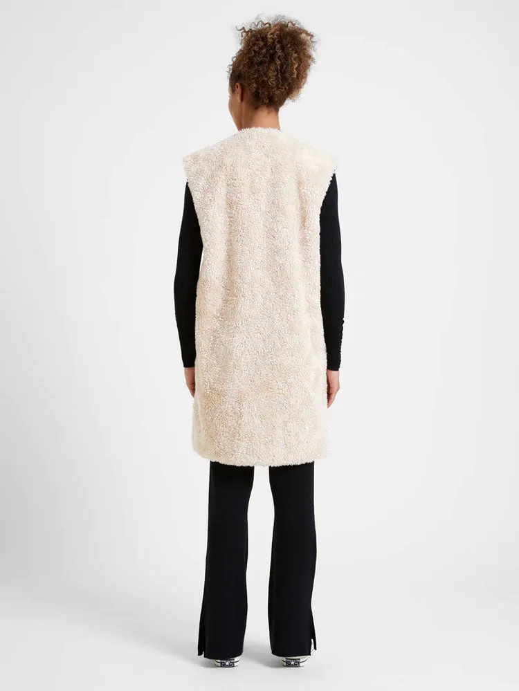 Great Plains Winter Fluffy Long Gilet Cream