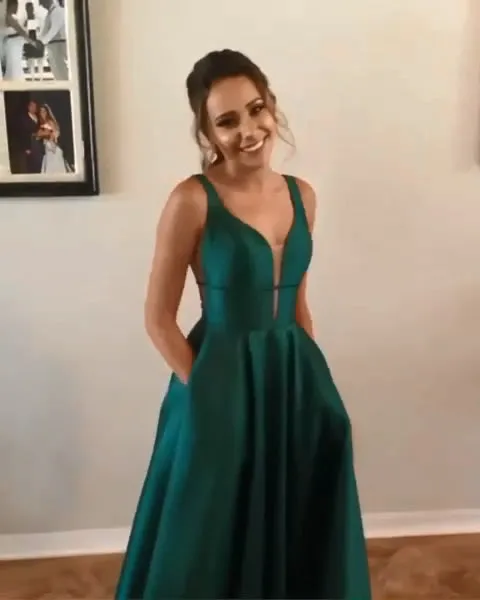 Green Prom Dress with Pockets, Prom Dresses, Evening Dress, Dance Dress, Graduation School Party Gown, PC0413