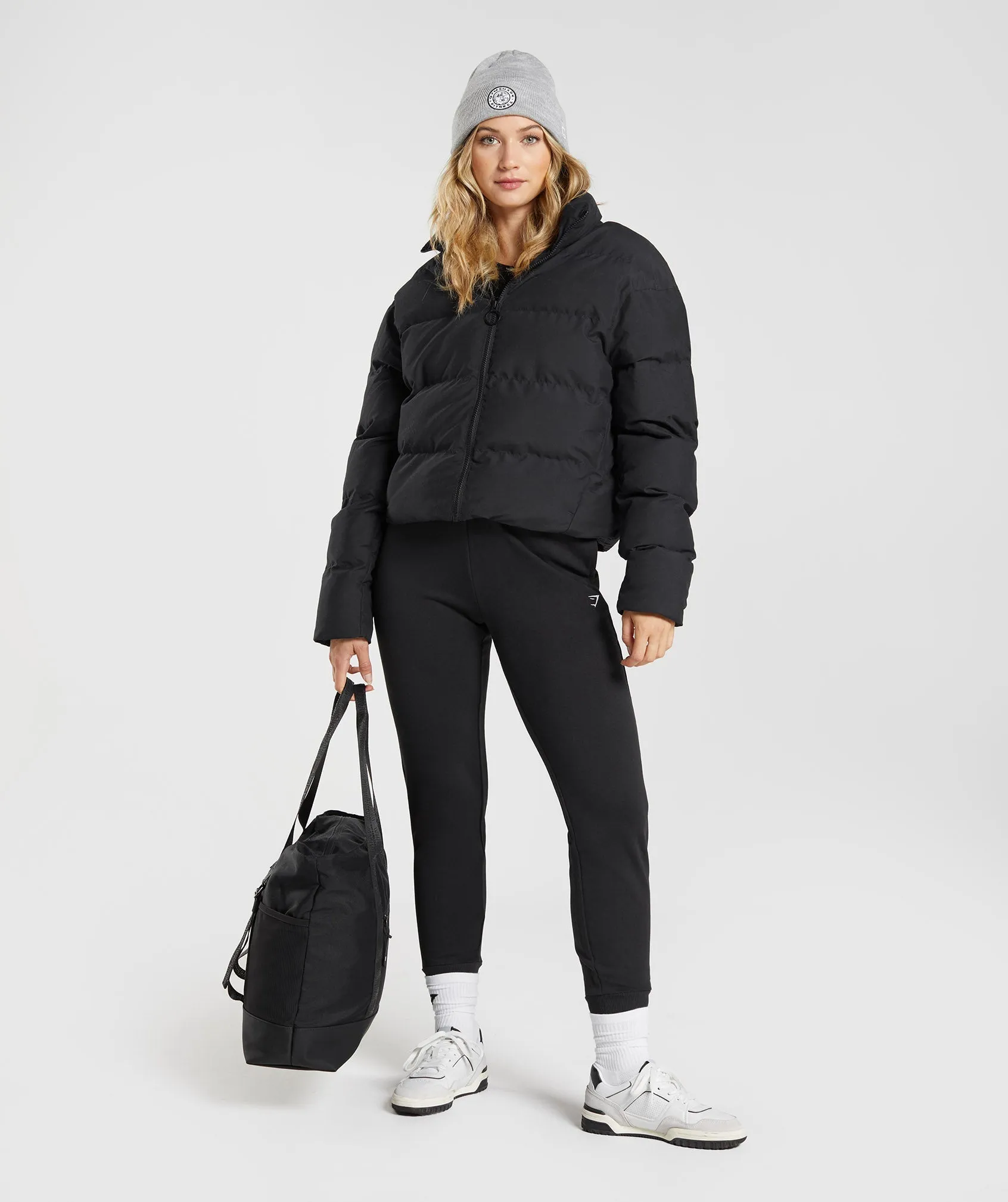 Gymshark Puffer Jacket - Black