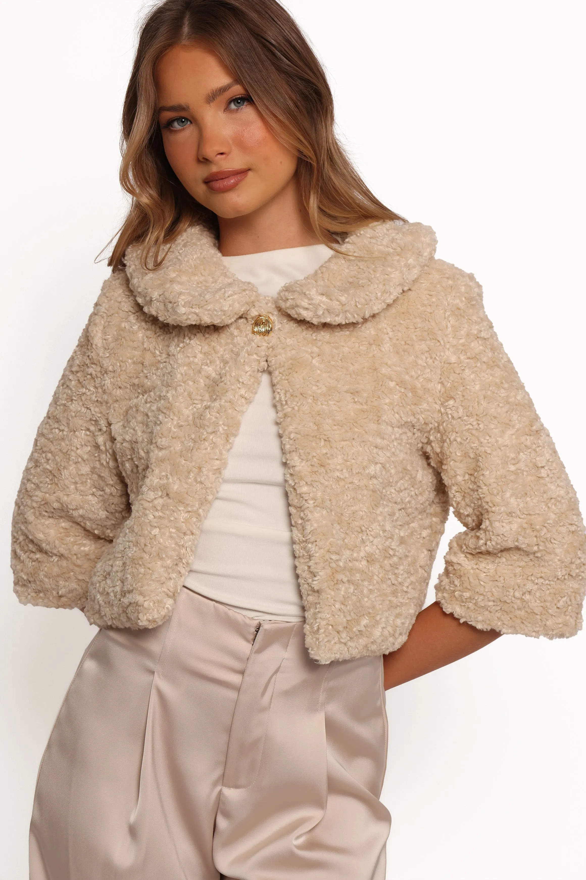 Lucie Faux Fur Crop Jacket - Cream