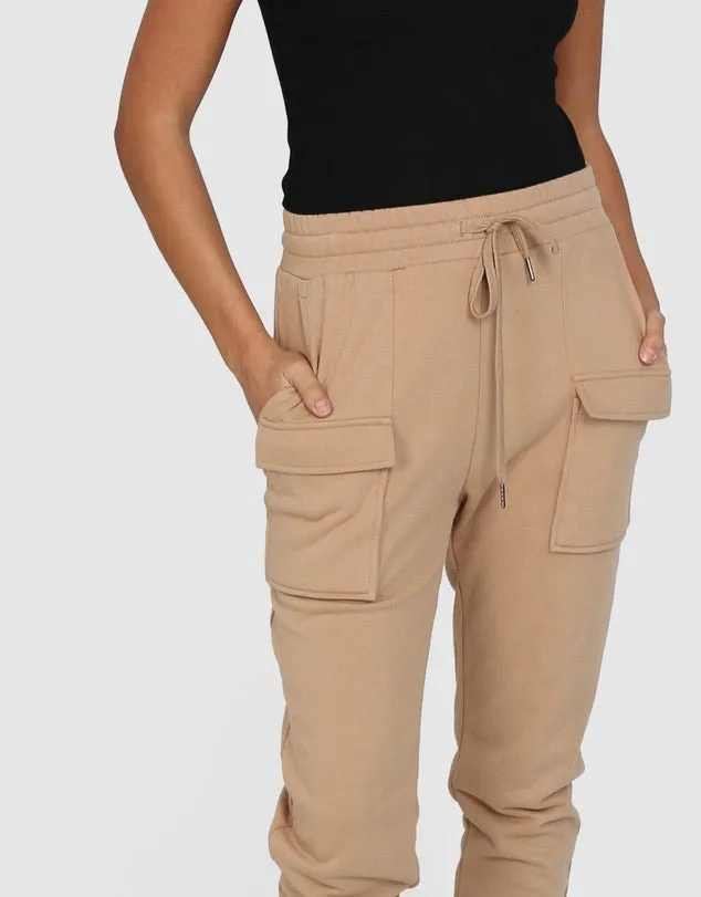 Maxwell beige joggers