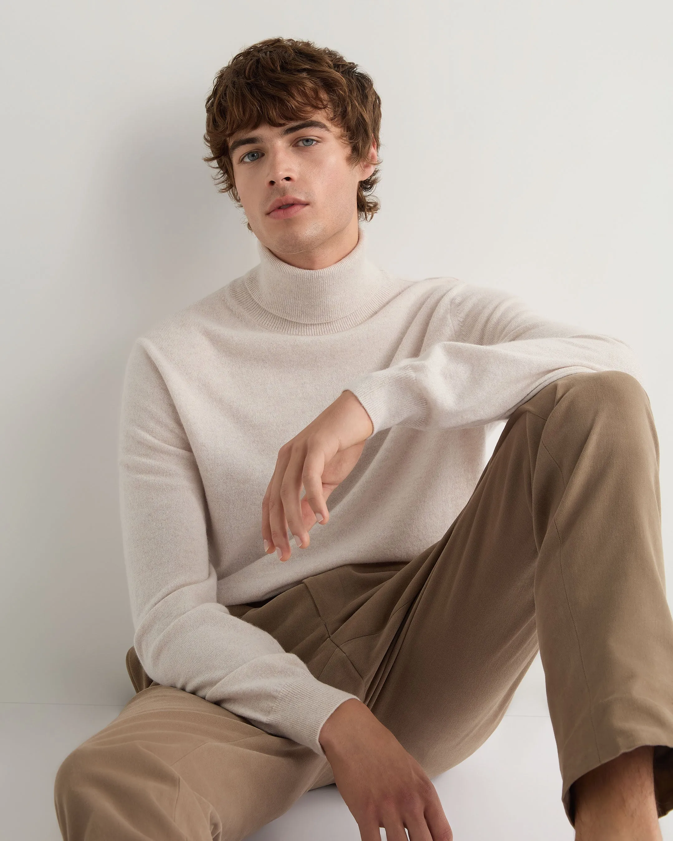 Men's Trafalgar Turtle Neck Cashmere Sweater Frost White