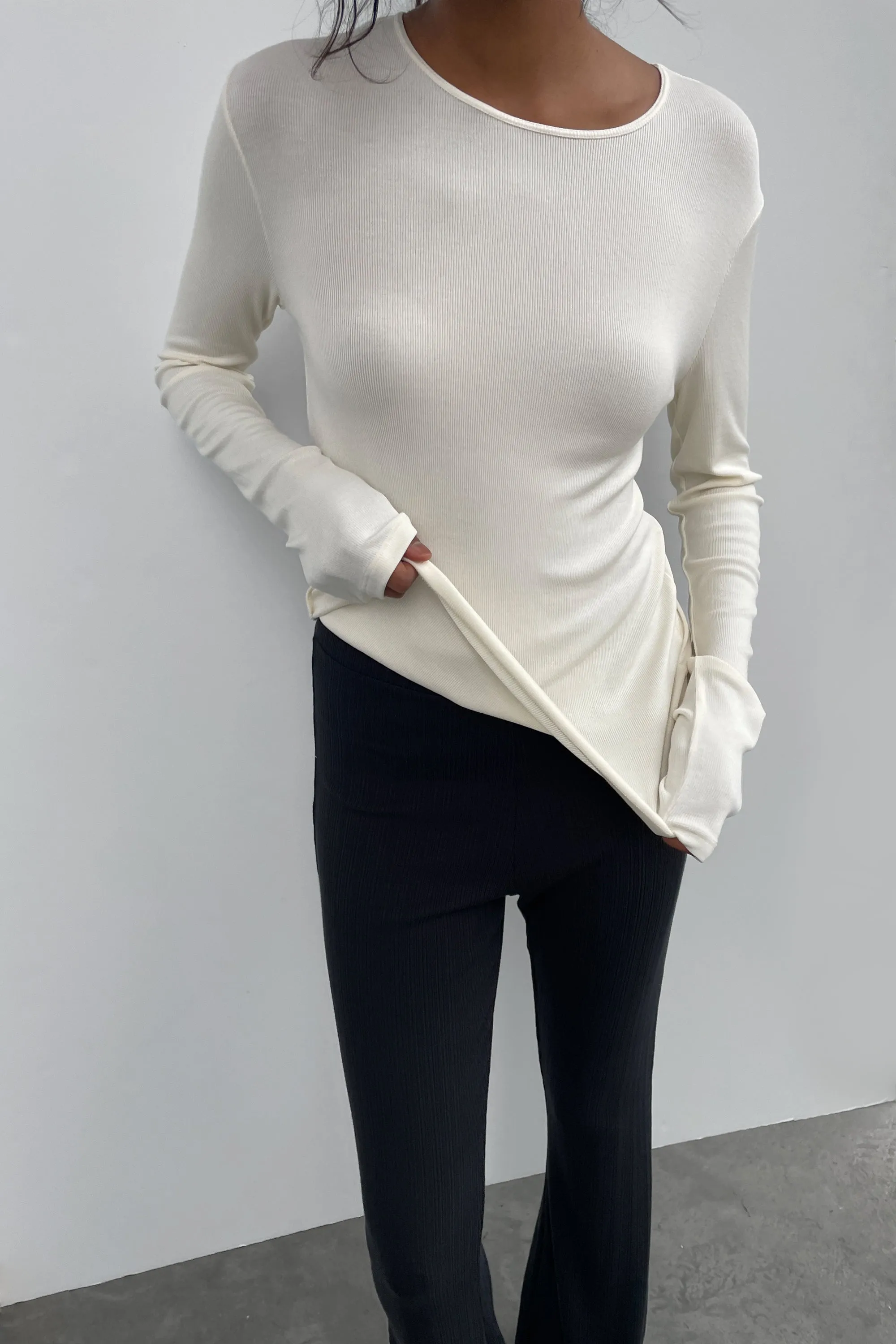 RIBBED CREWNECK LONG SLEEVE