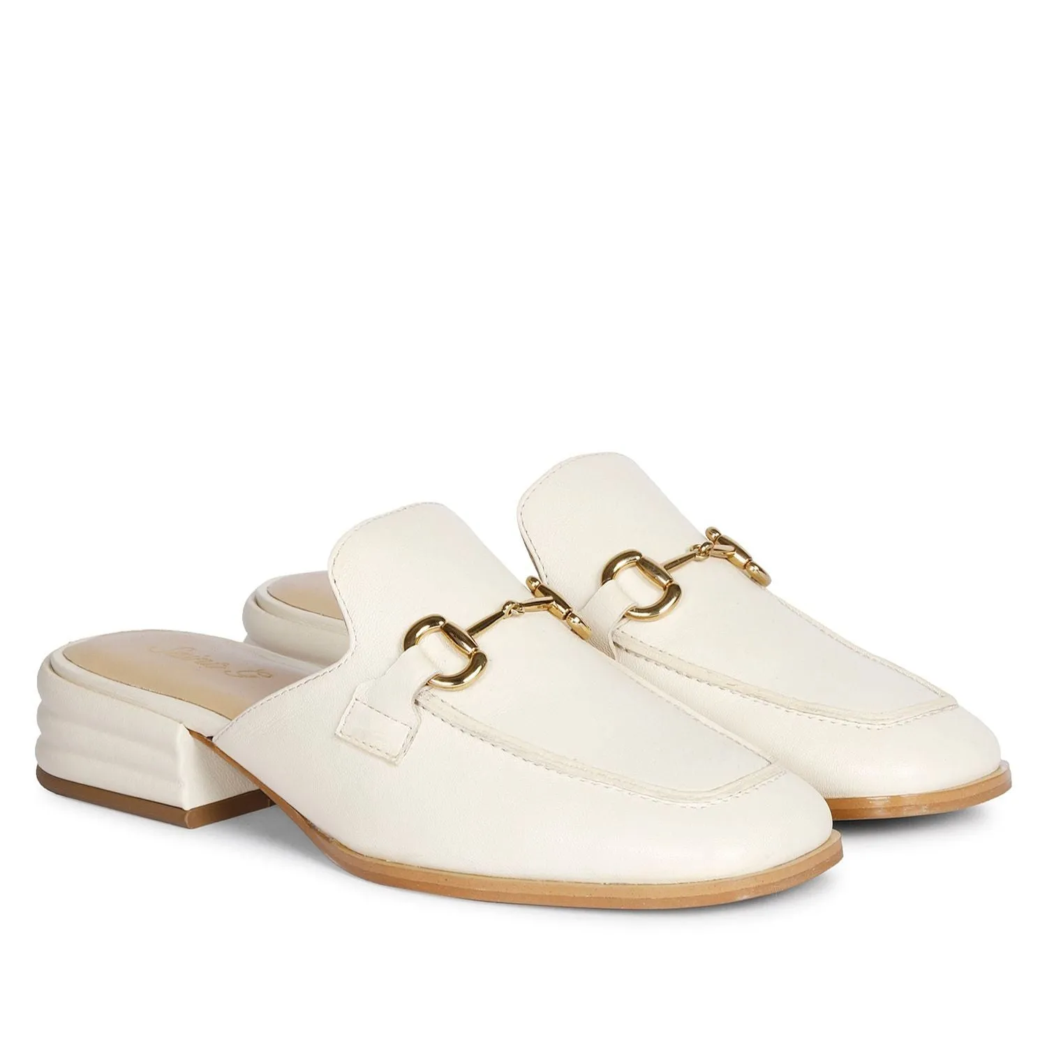 Saint Savannah Leather Off White  Handcrafted Shoes