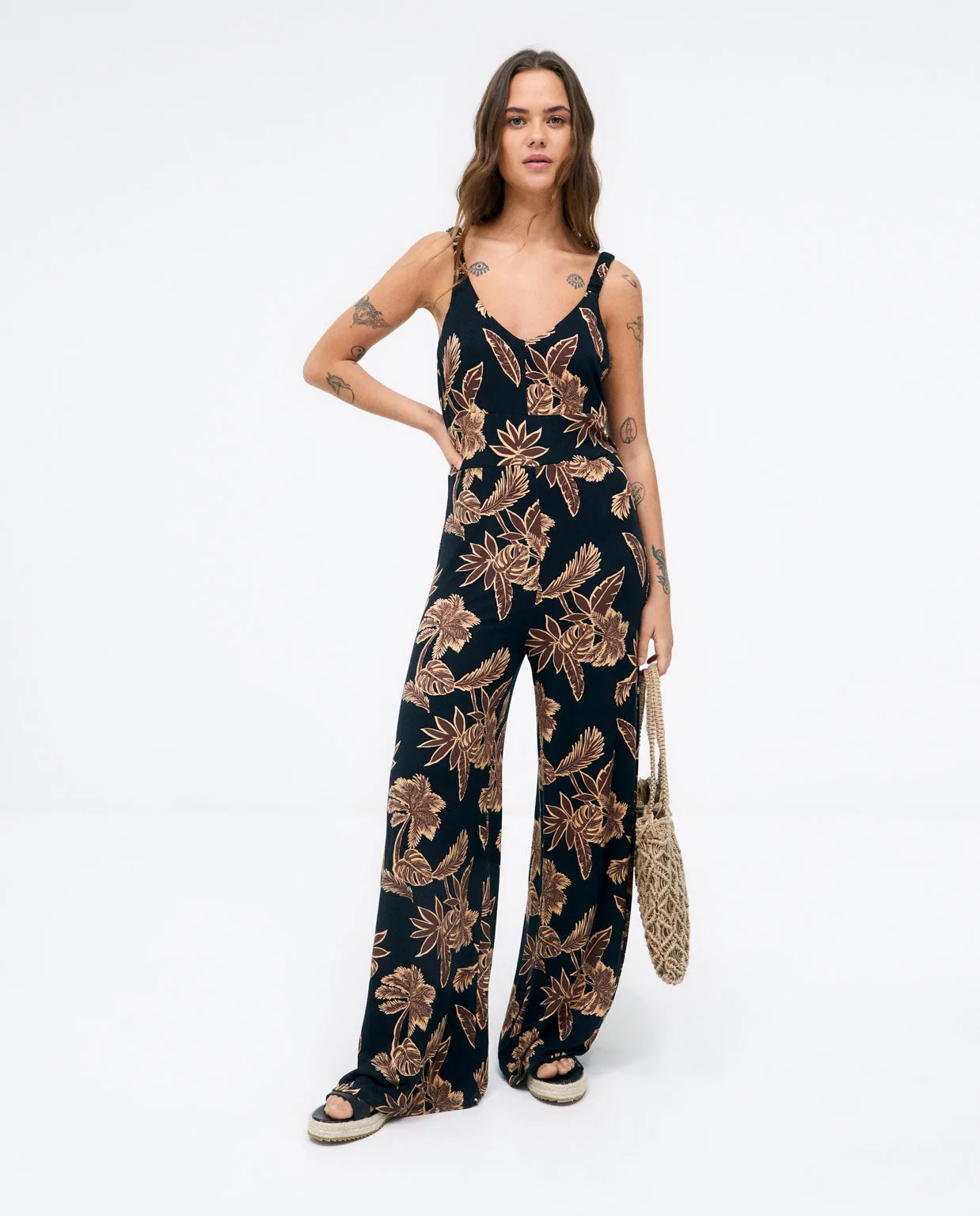 Surkana jumpsuit with straps black