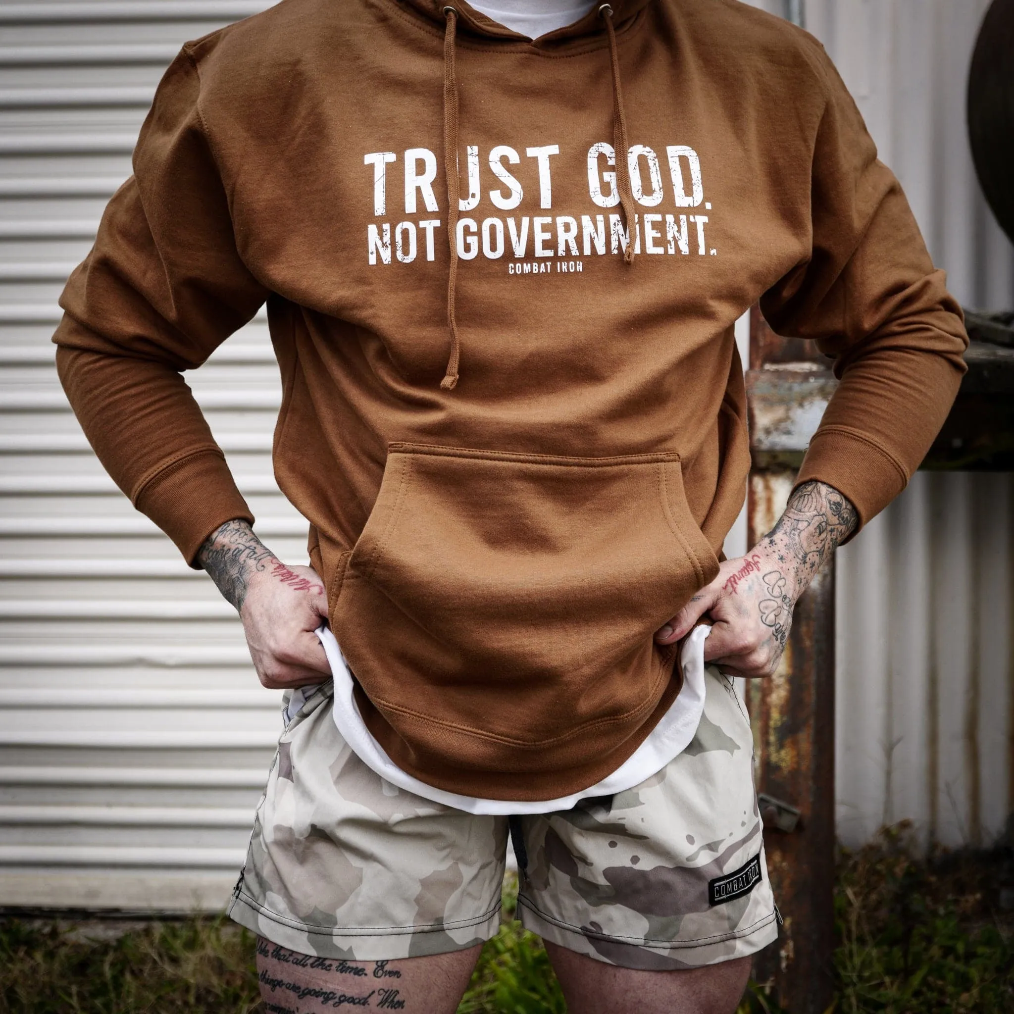 Trust God. Not Government. Men's Hoodie