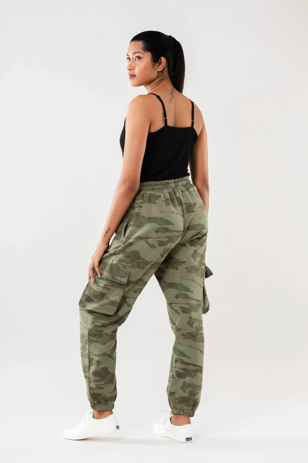 Women Green Camo Print Cargo Joggers